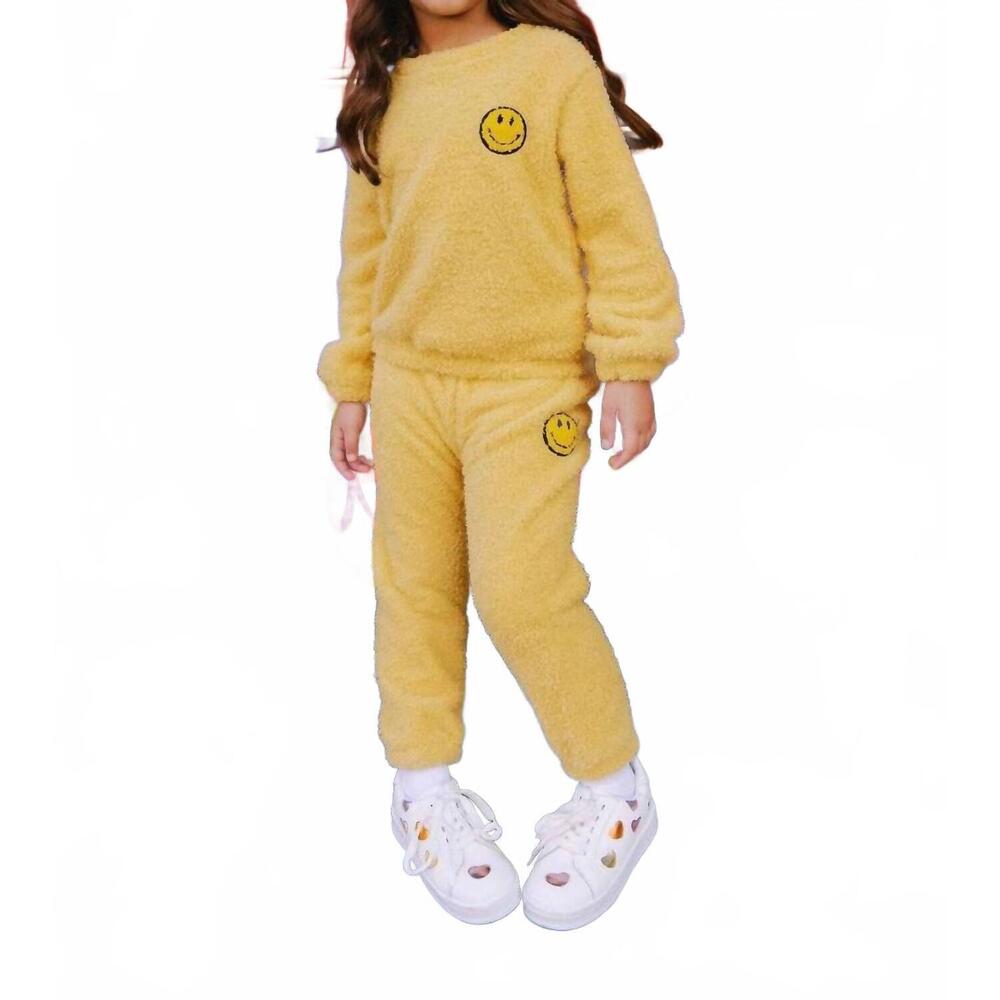 NEW LOLA + THE BOYS sunshine smile patch fuzzy set in yellow